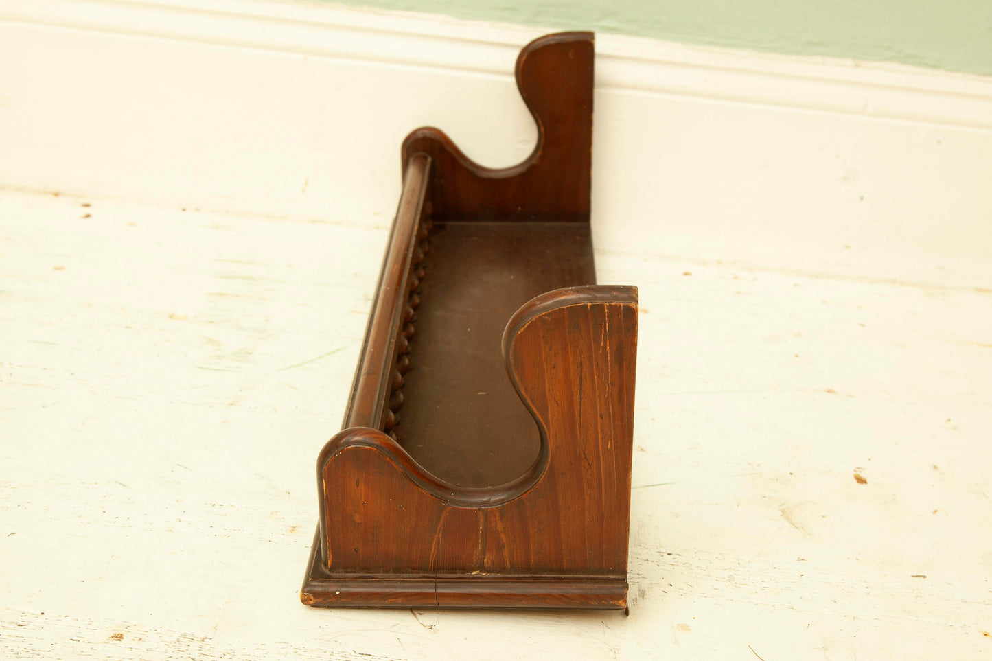 Wall sconce