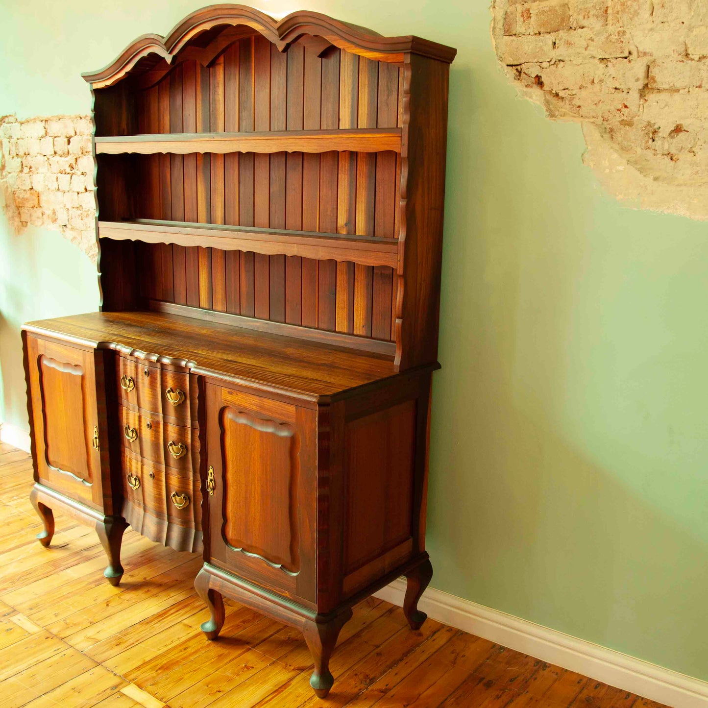 Welsh dresser
