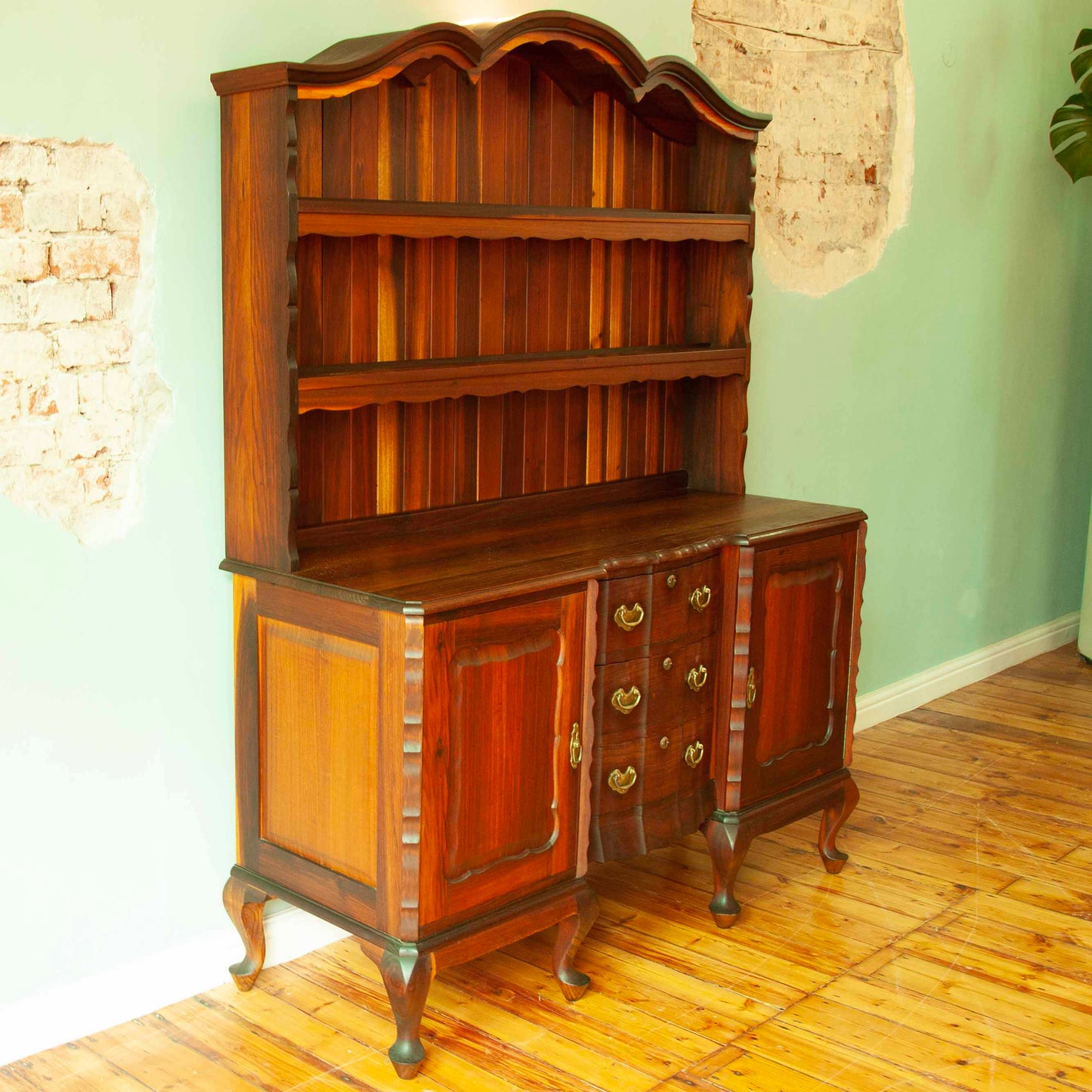 Welsh dresser