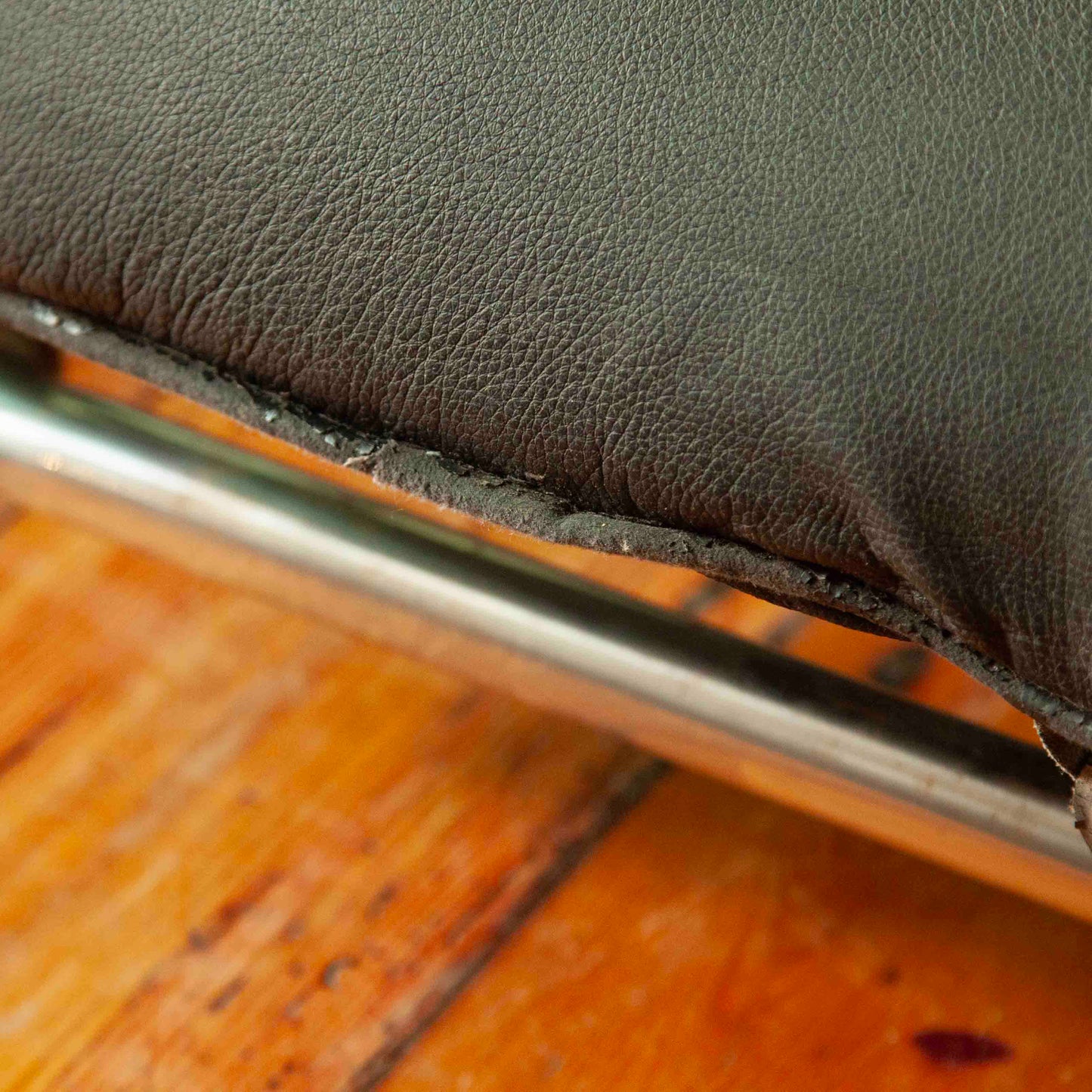 Le Corbusier Chaise Lounge Chair - REPLICA